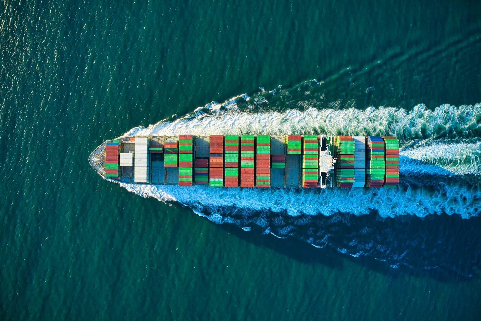 Illustration for The 2025 Re/Insurance Shift: Why Offshore Is the Game-Changer